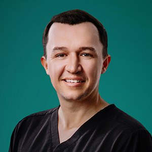 Dr. Tyler Evans