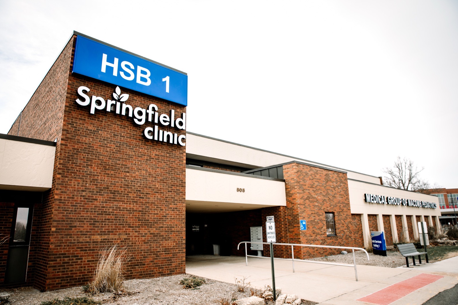 Springfield Clinic Macomb exterior